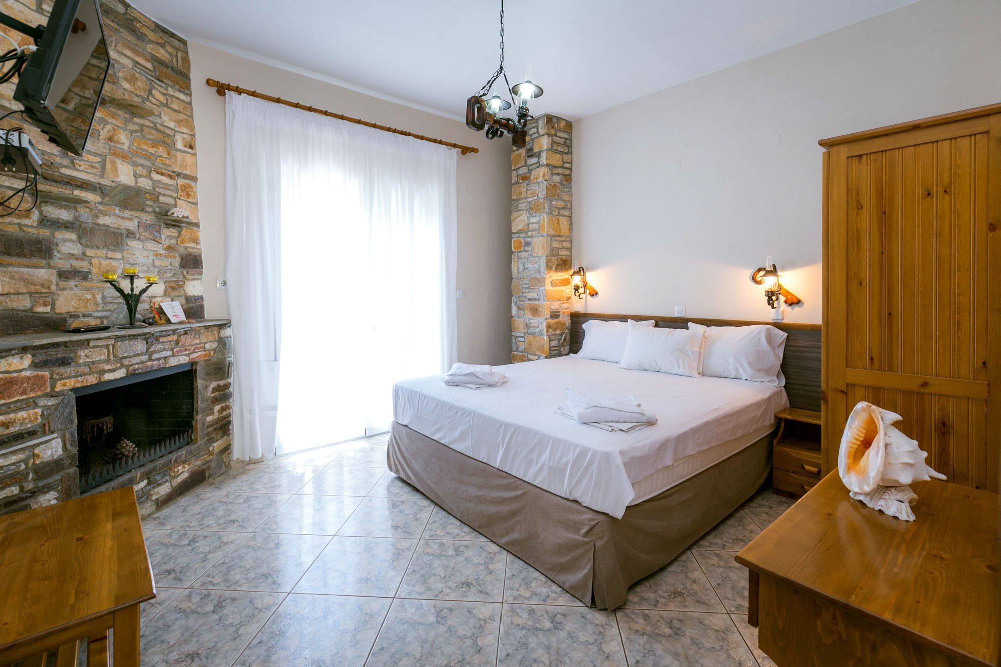 Petra Mare Apartment Thimonia Bagian luar foto