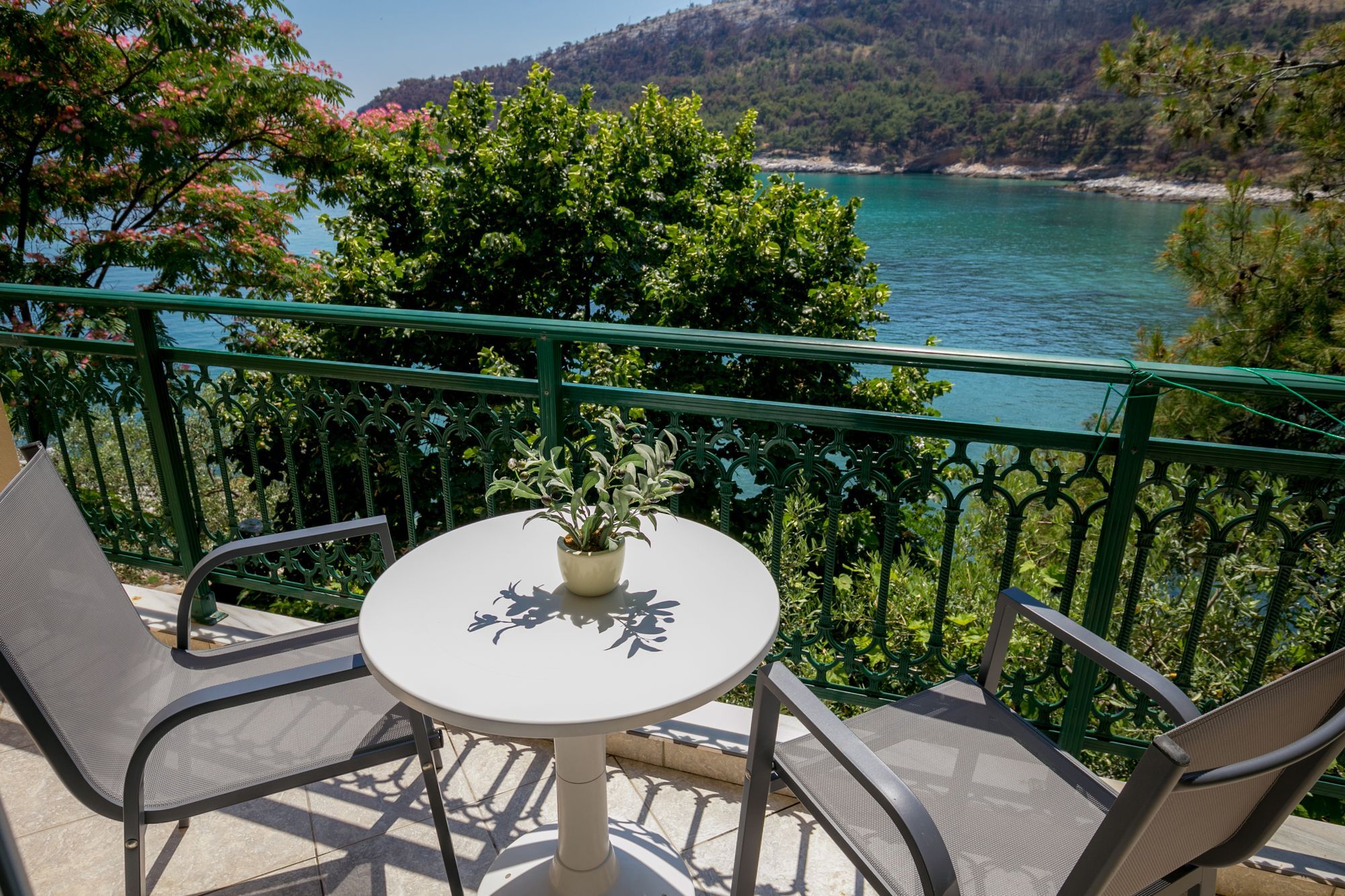 Petra Mare Apartment Thimonia Bagian luar foto